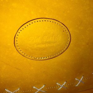 Vintage leather purse